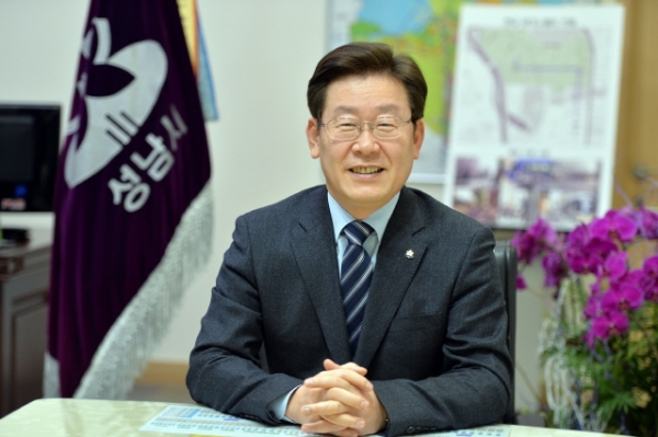 “위헌적 위법적 청년배당 불수용, 법적 투쟁할 것”
